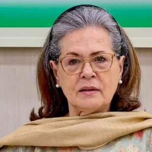 হাসপাতালে ভর্তি সাবেক কংগ্রেস সভাপতি সোনিয়া গান্ধী