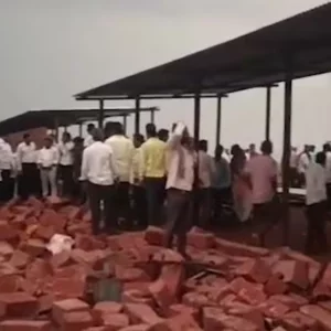 ভারতে মন্দিরের দেওয়াল ধসে নিহত ৬