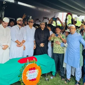 রাষ্ট্রীয় মর্যাদায় বীর মুক্তিযোদ্ধা ইঞ্জিনিয়ার মোশাররফ হোসেনের দাফন 