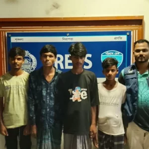 পাহাড়ে নিয়ে ২ স্কুলছাত্রীকে দলবদ্ধভাবে ধর্ষণ ও শ্লীলতাহানি, গ্রেপ্তার ৪