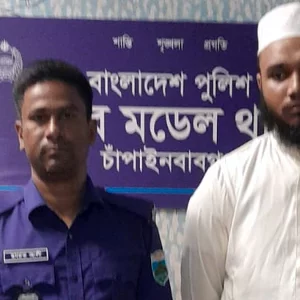 শিশু শিক্ষার্থীকে নির্যাতনের অভিযোগে মাদ্রাসা শিক্ষক গ্রেপ্তার