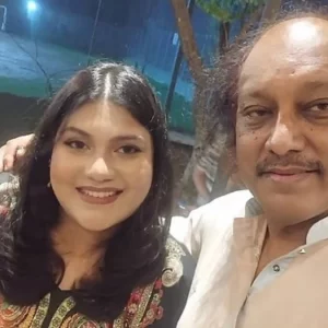 মেয়ে কারিনাকে ঘিরে গুজবে ক্ষোভ কায়সার হামিদের