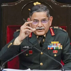পাকিস্তানকে ঠিক করতে হবে তারা ভূগোলে থাকবে, নাকি ইতিহাসে মিলিয়ে যাবে: ভারতের সেনাপ্রধান