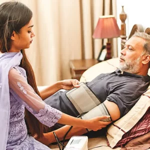 প্রেশার লো হলে শরীর যেসব সংকেত দেয়