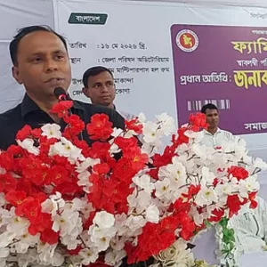ফ্যামিলি কার্ডের তালিকায় অসংগতি, বঞ্চিতদের কাছে হাত জোড় করে দুঃখ প্রকাশ ডেপুটি স্পিকারের