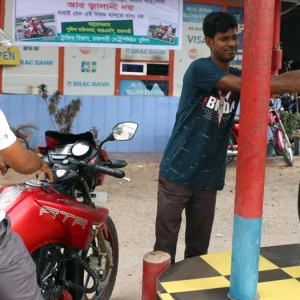 ১৩ দিন দেশের সব ফিলিং স্টেশন ২৪ ঘণ্টা খোলা থাকবে