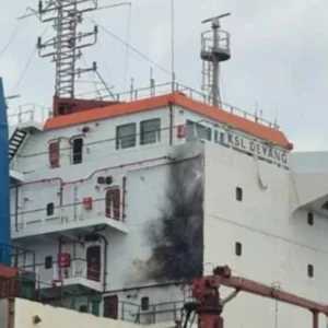শি-পুতিন বৈঠকের এক দিন আগে চীনা জাহাজে রাশিয়ার ভয়াবহ হামলা