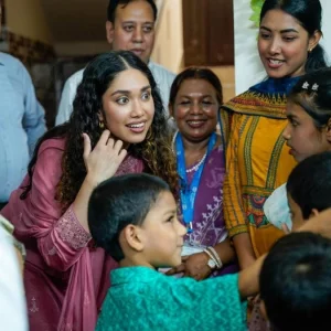 এসওএস চিলড্রেন্স ভিলেজে শিশুদের সঙ্গে আনন্দঘন মুহূর্ত কাটালেন জাইমা রহমান