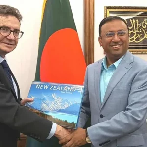 প্রধানমন্ত্রীর পররাষ্ট্র উপদেষ্টার সঙ্গে নিউজিল্যান্ড হাইকমিশনারের সৌজন্য সাক্ষাৎ