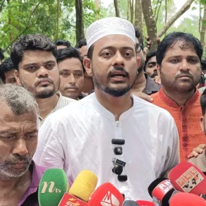 সীমান্ত হত্যা বন্ধ করতে না পারলে স্বরাষ্ট্রমন্ত্রীর পদত্যাগ করা উচিত: নাসীরুদ্দীন পাটওয়ারী