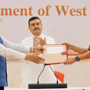 বিতর্কিত নাগরিকত্ব আইন কার্যকর, ‌অনুপ্রবেশকারীদের রাজ্যছাড়া করবেন শুভেন্দু