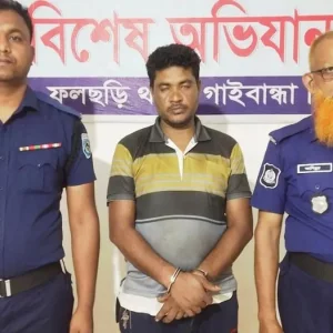 ইয়াবা বিক্রির সময় হাতেনাতে আটক বিএনপি নেতা