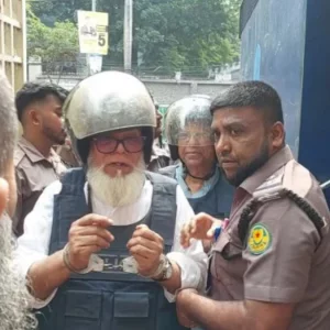 বুলেটপ্রুফ জ্যাকেট পরে সালমান এফ রহমানের হাঁসফাঁস, ‘এই গরমে মরেই যাবো’