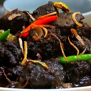 ঈদে ঘরোয়া স্বাদে মজাদার গরুর কালাভুনা