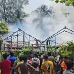 ছুটির দিনে কক্সবাজারে আগুনে পুড়ে ছাই রিসোর্ট