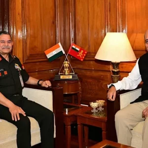 বাংলাদেশ নিয়ে ভারতের সেনাপ্রধানের সঙ্গে ত্রিবেদীর বৈঠক