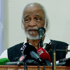 আমলাতান্ত্রিক জটিলতায় সিদ্ধান্ত গ্রহণে দেরি হয়: মঈন খান