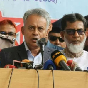 খড়ে ট্রেনের হুইল স্লিপ, এজন্য ট্রেনের বিলম্ব: রেলমন্ত্রী