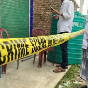 রায়পুরায় দোকানে ঢুকে ব্যবসায়ীকে কুপিয়ে ও গলা কেটে হত্যা