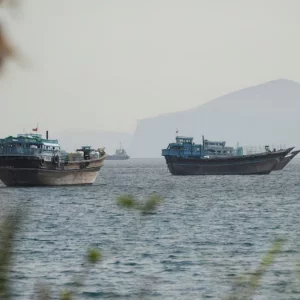 হরমুজ পেরিয়ে মধ্যপ্রাচ্যের জ্বালানিবাহী ট্যাংকার চীন ও পাকিস্তানের পথে