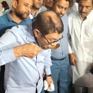 ভয় পেতে পেতে সব ঠিক হয়ে যাবে: কুমিল্লায় স্বাস্থ্যমন্ত্রী