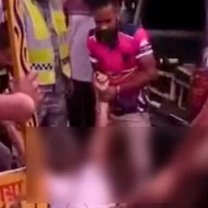 সিরাজগঞ্জে বাসের ধাক্কায় দুমড়েমুচড়ে গেল সিএনজি, নিহত ৩