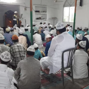 নারায়ণগঞ্জের ফতুল্লায় সৌদির সঙ্গে মিল রেখে ঈদ উদযাপন