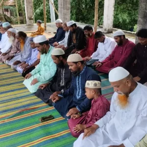 ২১ জন মুসল্লি নিয়ে গাইবান্ধায় ঈদুল আজহা উদযাপন