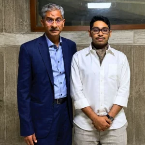 ৩২ লাখ টাকার গরু কেনা নিয়ে সমালোচনার জবাব দিলেন মন্ত্রী এ্যানির ছেলে