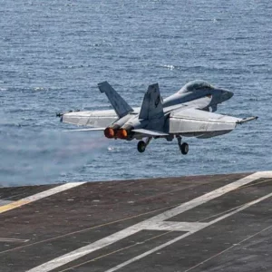 ইরানে আবারও মার্কিন হামলা, চরম ঝুঁকিতে যুদ্ধবিরতি