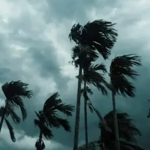 দুপুরের মধ্যে ৬০ কিমি বেগে ঝড়ের পূর্বাভাস, সতর্কতা ৮ অঞ্চলে