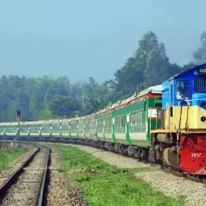 সাড়ে ৪ ঘণ্টা পর সিলেটের সঙ্গে সারাদেশের ট্রেন চলাচল শুরু