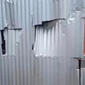 ফরিদপুরে সরকারি চাল বিতরণ নিয়ে দুই দফা সংঘর্ষে আহত ৩০