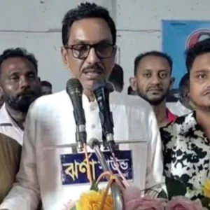 মন্ত্রীকে ‘প্রিয় নবী’ বলে ভাইরাল ফেনী জেলা পরিষদের প্রশাসক