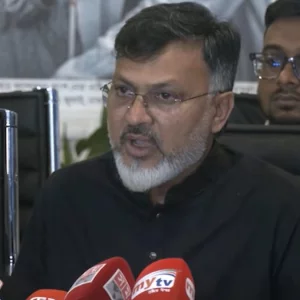 মেট্রোরেলে বর্জ্য নিয়ে এআই ছবি বানিয়ে বিভ্রান্তি ছড়ানো হচ্ছে