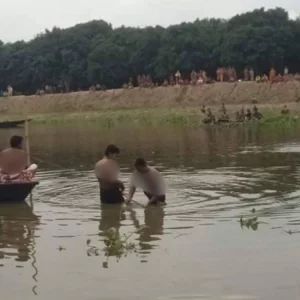 পাগলা নদীতে গোসলে নেমে প্রাণ গেলো দুই কিশোরের