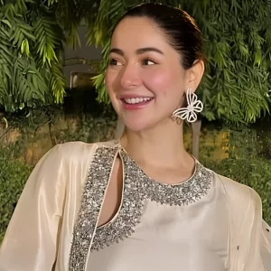 ফোর্বসের তালিকায় হানিয়া আমির
