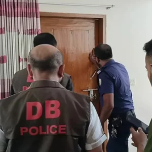 বরগুনায় ডাকবাংলো থেকে ২ শিশুসহ মায়ের মরদেহ উদ্ধার