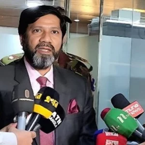 পদত্যাগ করেছেন বিএসইসির চেয়ারম্যান রাশেদ মাকসুদ