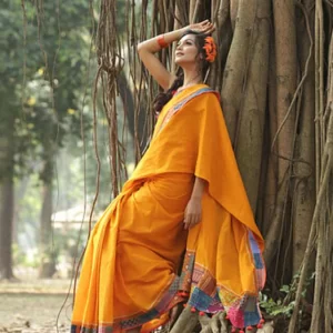 তীব্র গরমে স্বস্তি দেবে এই চার রঙের পোশাক