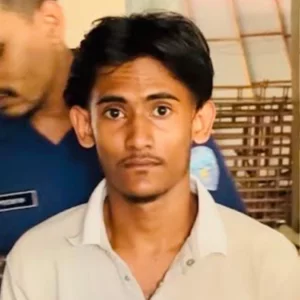 ভিক্ষুককে কুপিয়ে ১৬০ টাকা ছিনতাই, কিশোর গ্যাং নেতা আটক