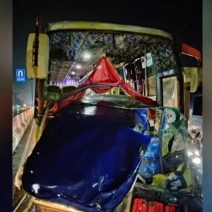 কুমিল্লায় যাত্রীবাহী বাস-অটোরিকশার মুখোমুখি সংঘর্ষে ৩ শ্রমিক নিহত