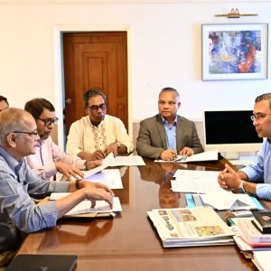 দেশীয় প্রযুক্তিতে অ্যাম্বুলেন্স তৈরি নিয়ে বৈঠকে প্রধানমন্ত্রী