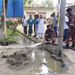 উপজেলা স্বাস্থ্য কমপ্লেক্স প্রাঙ্গণে রহস্যজনক তাপ, কারণ খুঁজছে প্রশাসন