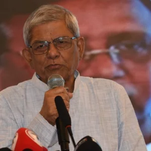 এত প্রকল্প হয়, বুড়িগঙ্গাকে দূষণমুক্ত করার প্রকল্প হয় না: ফখরুল