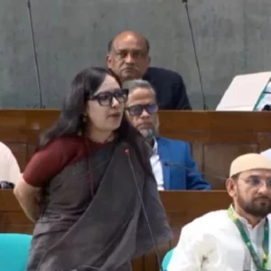 গ্রামে ১০-১২ ঘণ্টা বিদ্যুৎ থাকে না: সংসদে রুমিন ফারহানা