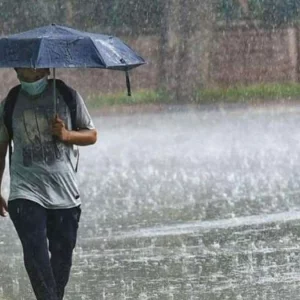 সন্ধ্যা ৬টার মধ্যে ১৪ অঞ্চলে বজ্রবৃষ্টির আশঙ্কা, নদীবন্দরে স