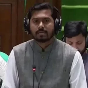 এক কোটি কর্মসংস্থানের নতুন শ্রমবাজার খুঁজছে সরকার