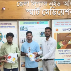 দীর্ঘ ২৭ বছর পর যুবককে সন্তানের স্বীকৃতি দিলেন বাবা