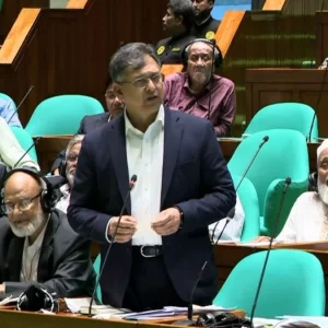 নির্বাচনের আগে ইসলামী ব্যাংক একটি দলকে ১১ হাজার কো